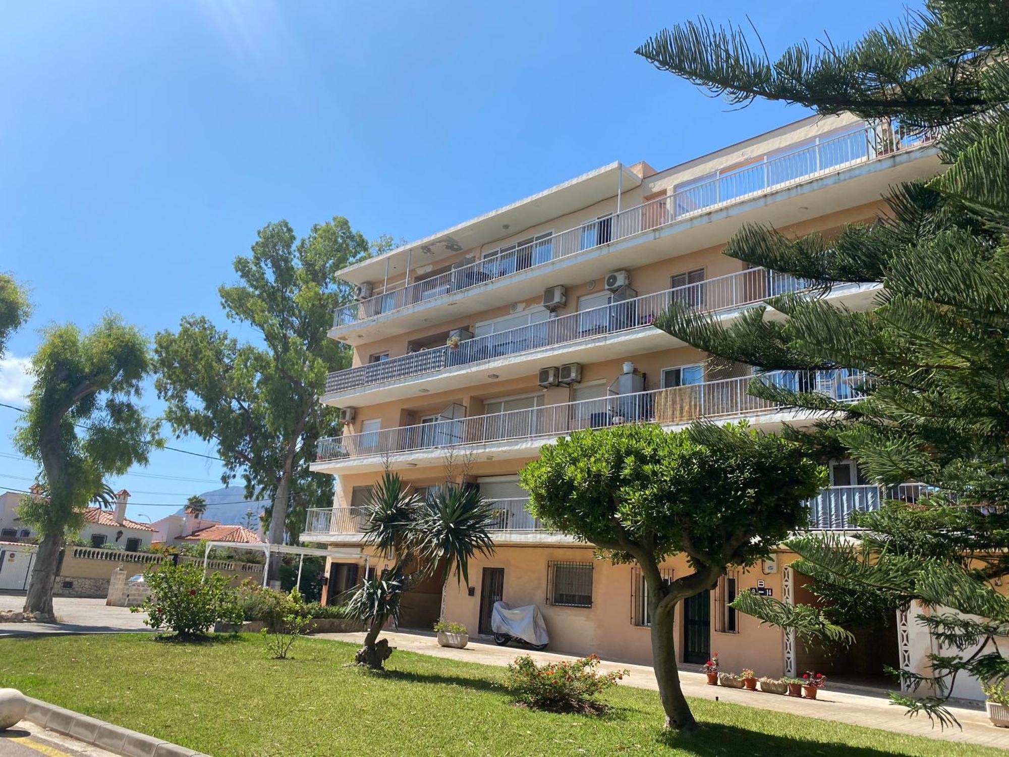 Vista Al Mare Apartment Denia Bagian luar foto